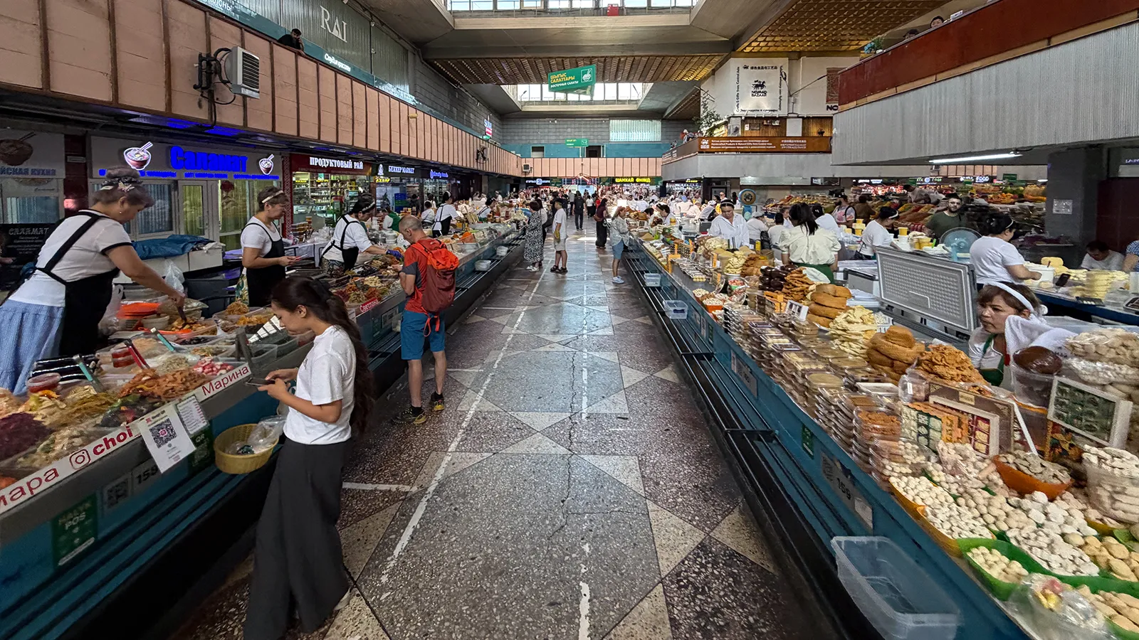 Green Bazaar Almaty: What to Buy, Eat and Know Before You Go