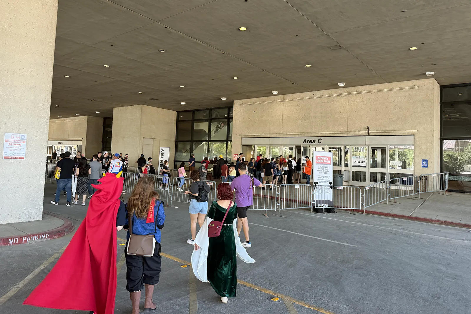 Entrance to FAN EXPO Dallas at the Kay Bailey Hutchison Convention Center
